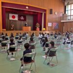 和歌山市内の小学校で入学式