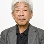 吉本興業の大崎会長が退任