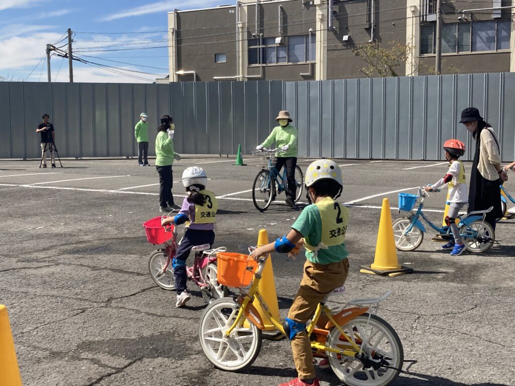 子ども自転車初心者教室 | WBS和歌山放送ニュース