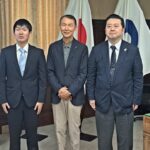 卓球・日鉄物流ブレイザーズが和歌山県知事にリーグ優勝を報告