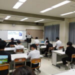 和歌山市立加太中学校、陸奥宗光を学ぶ特別授業