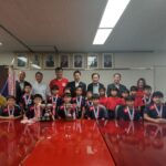 和歌山市のバレーボールクラブが全国制覇、尾花市長を表敬訪問