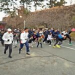 元日に和歌山城周辺で「新春つれもて歩こう走ろう会」