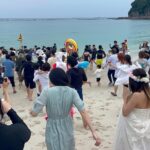 本州のトップを切って白良浜が海開き、早い夏始まる／和歌山・白浜町