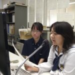 高校生が県議補選の啓発アナウンスを収録